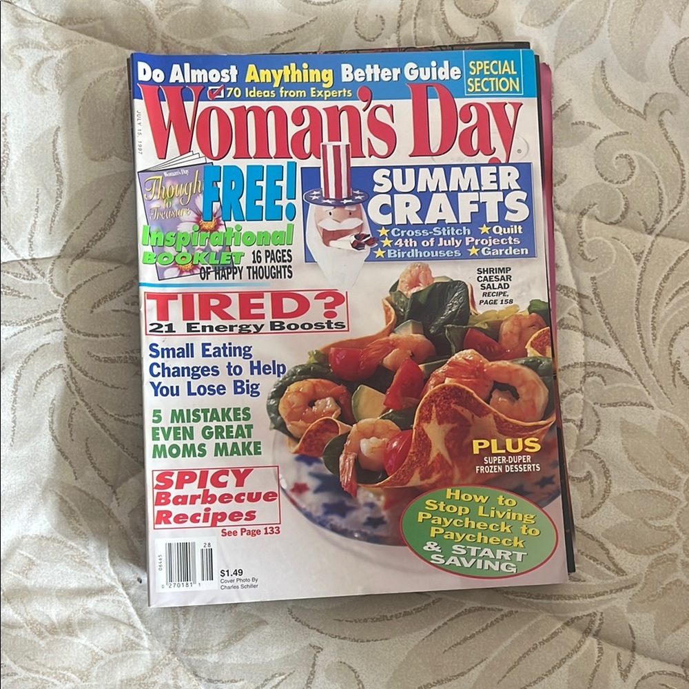 Colorful Magazine Collection - Picture 6 of 15